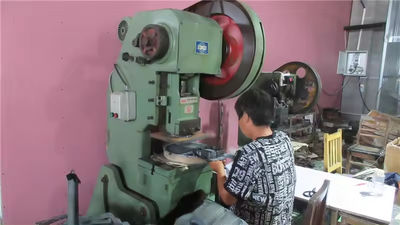 Xinhe County Shengfu Box Industry Co., Ltd.