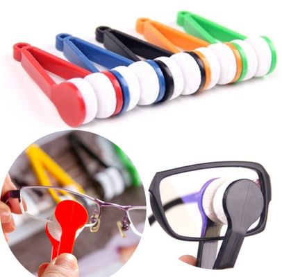Portable 5 Color Glasses Cleaning Brush Easy To Clean OEM / ODM Available