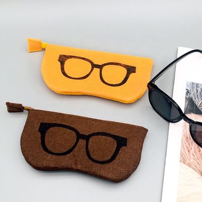Small Irregular Shape Felt Glasses Pouch Good Protective Properties